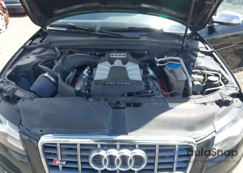 2011 Audi S4 3.0 Premium Plus из США, поврежденный, VIN WAUDGAFL7BA074319